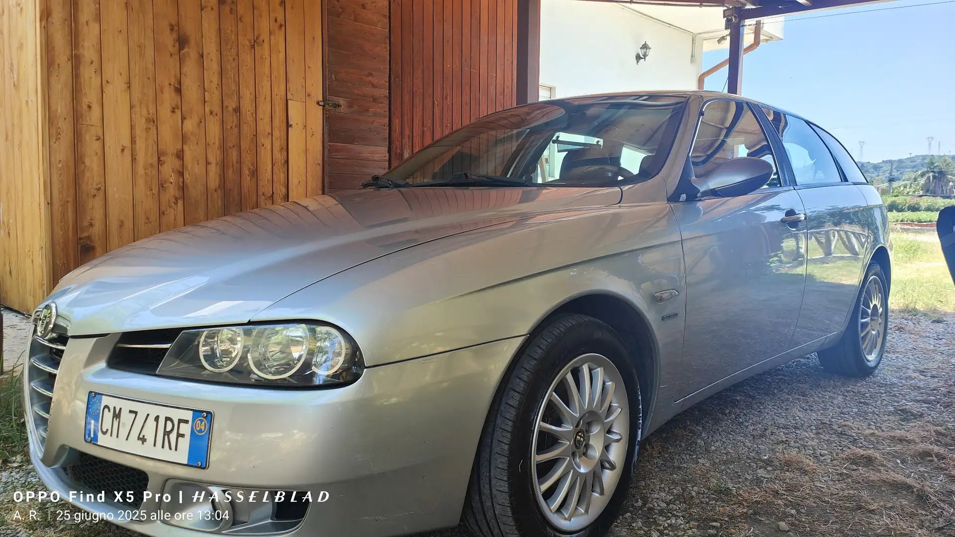 Alfa Romeo 156 SW 1.9 jtd 16v Distinctive - 1