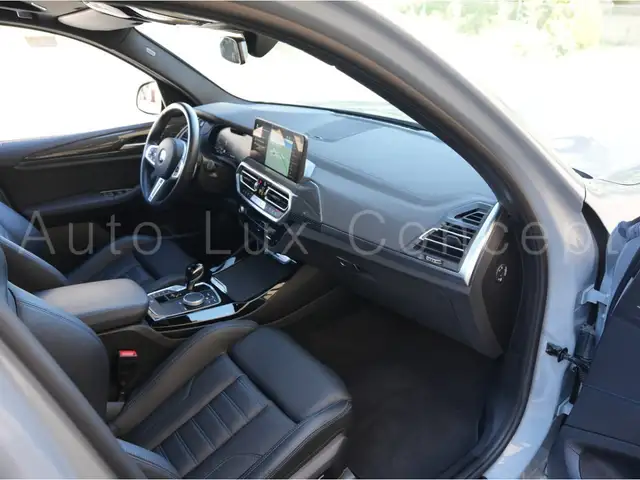 BMW X3 M view 6