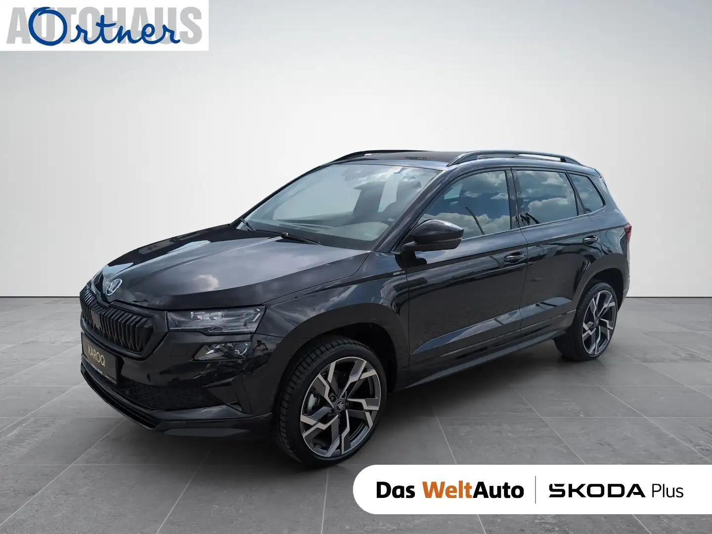 Skoda Karoq Sportline TDI DSG Schwarz - 1