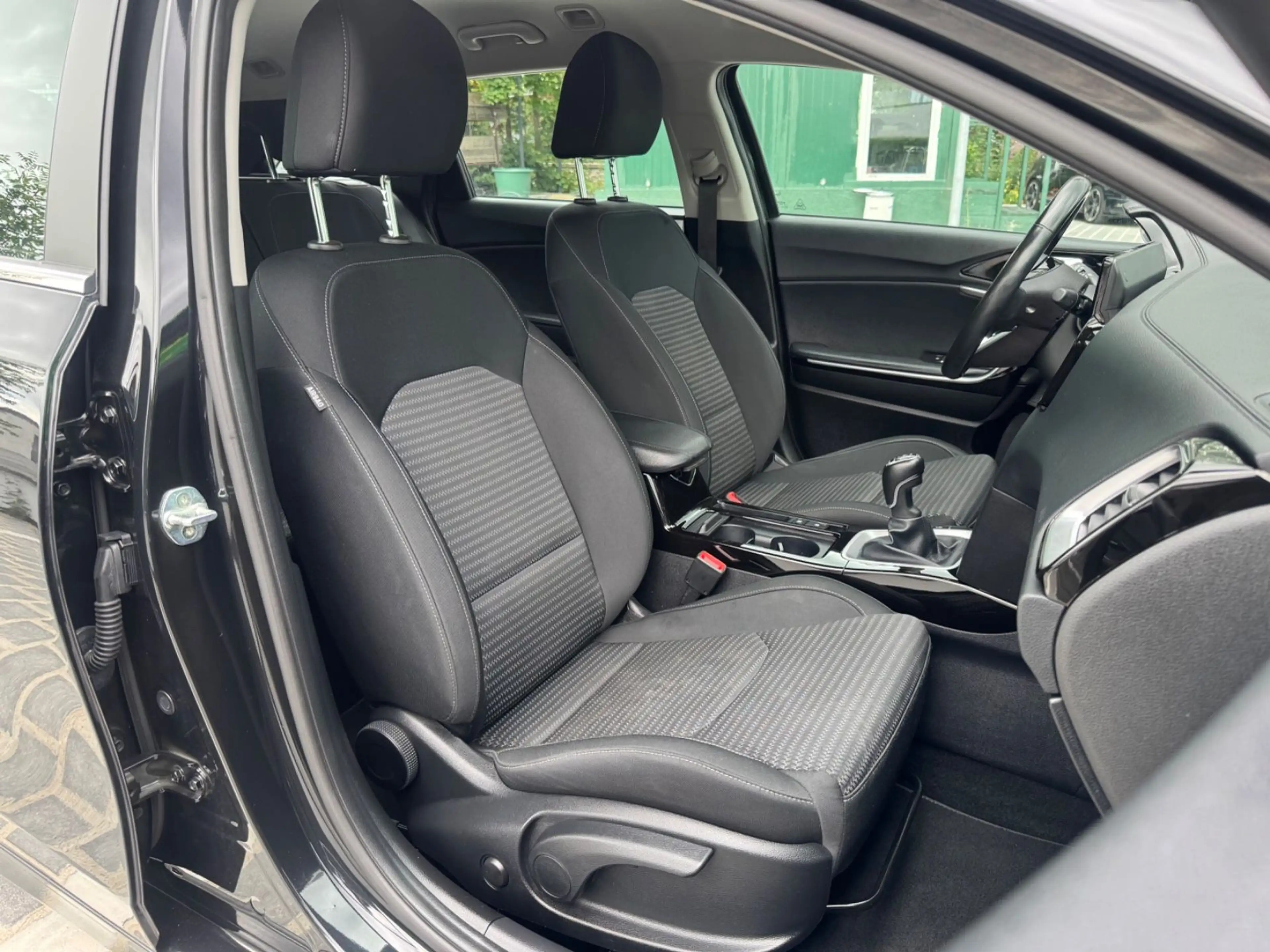 Kia Ceed SW / cee'd SW Spirit*LED*SHZ*R-KAM*AUTOPILOT — photo 18