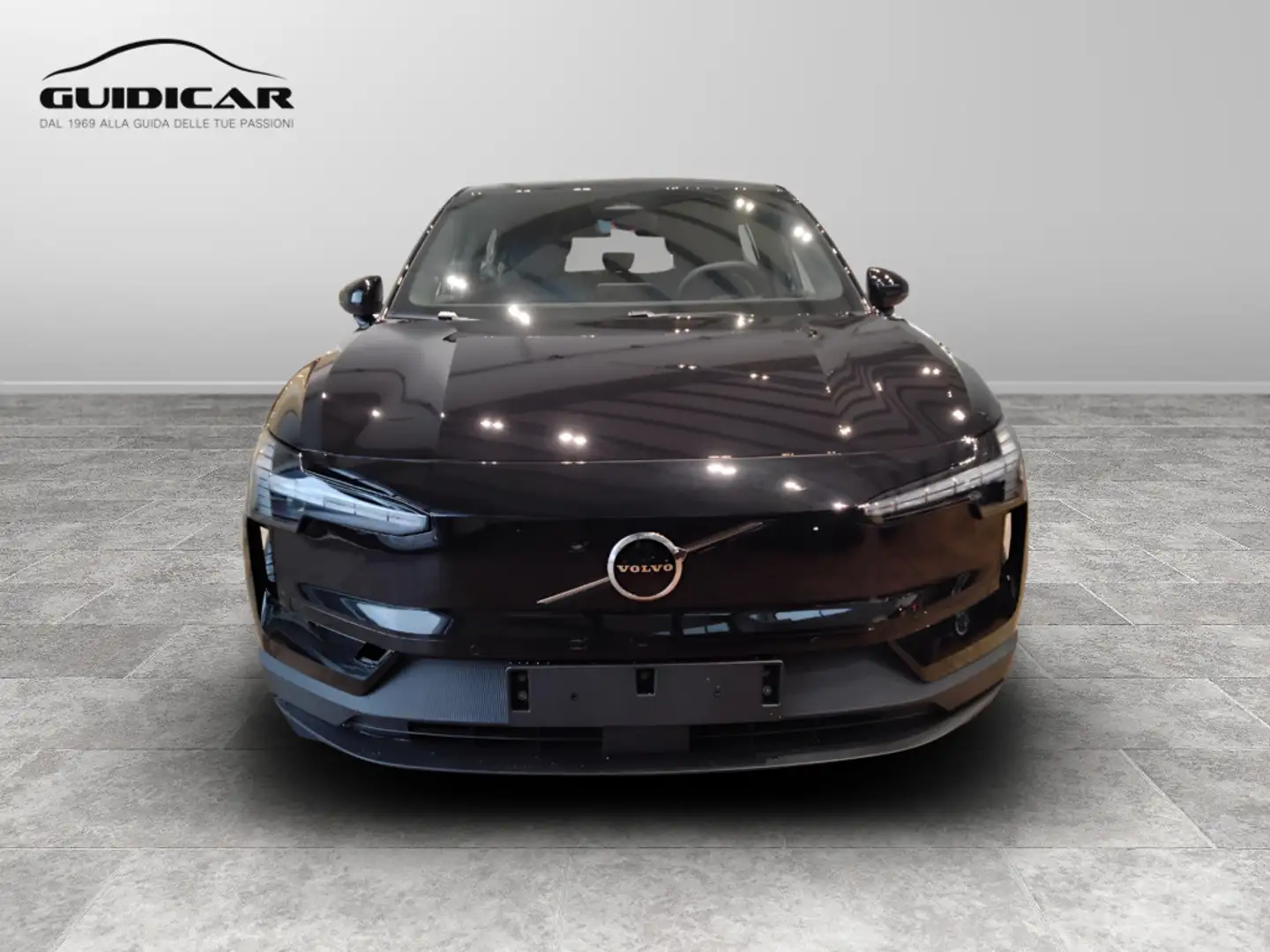 Volvo EX30 Plus Single Motor Nero - 2