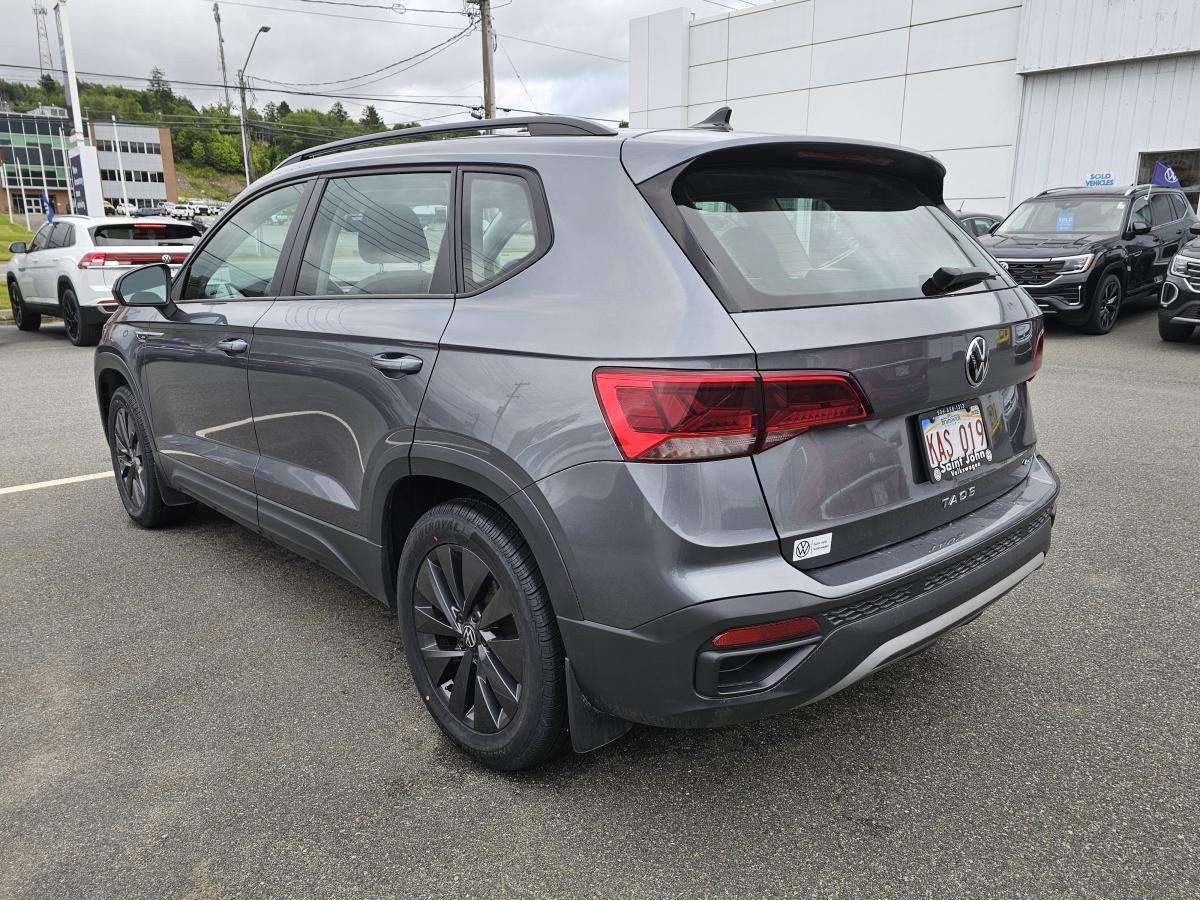 2022 Volkswagen Taos Trendline 4MOTION — снимка 1