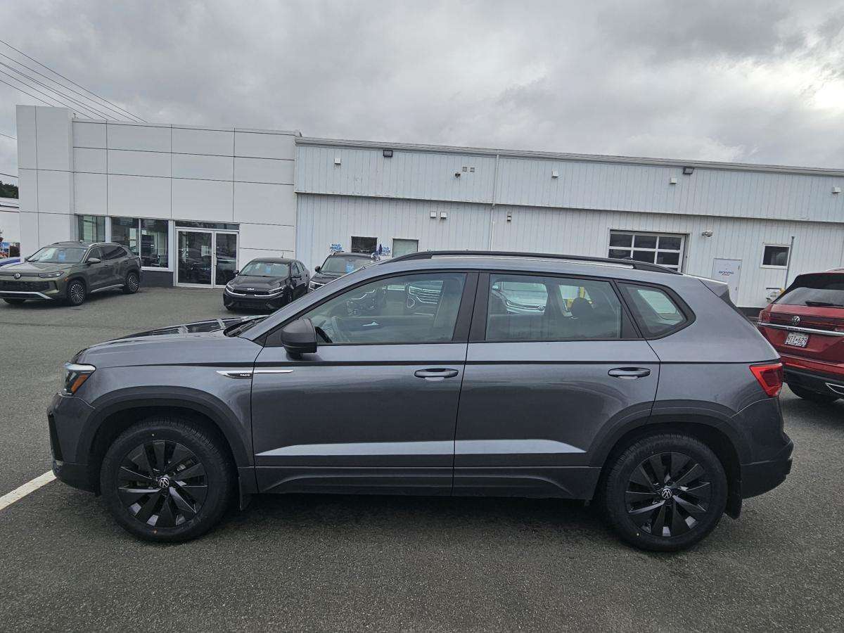 2022 Volkswagen Taos Trendline 4MOTION — снимка 1