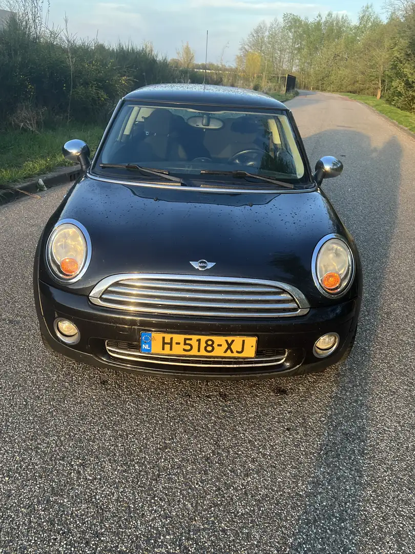 MINI Cooper 1.4 One Zwart - 2