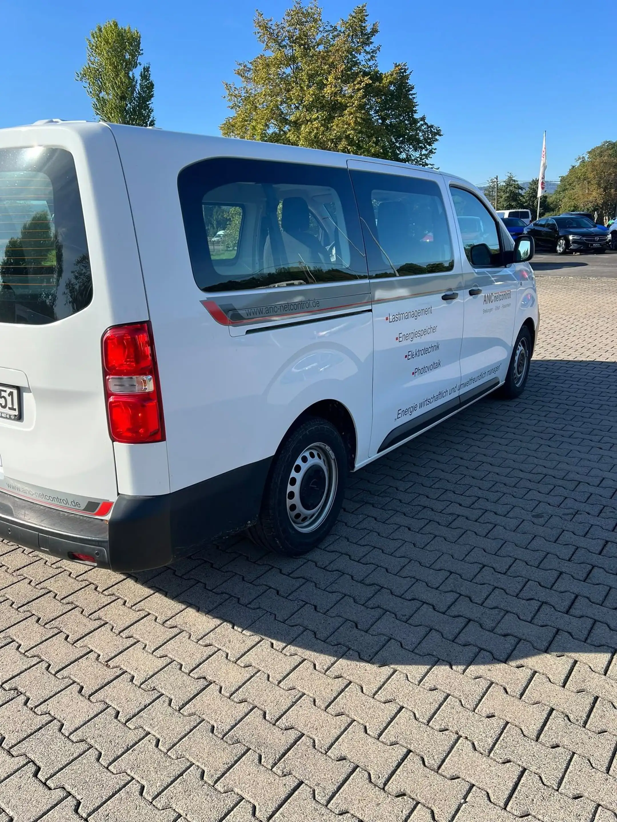 Opel Vivaro L (L3) 9 Sitzer — photo 2