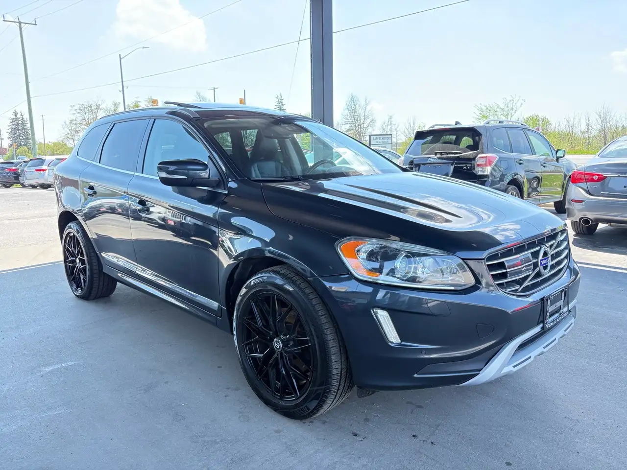 Volvo XC60 снимка Volvo XC60