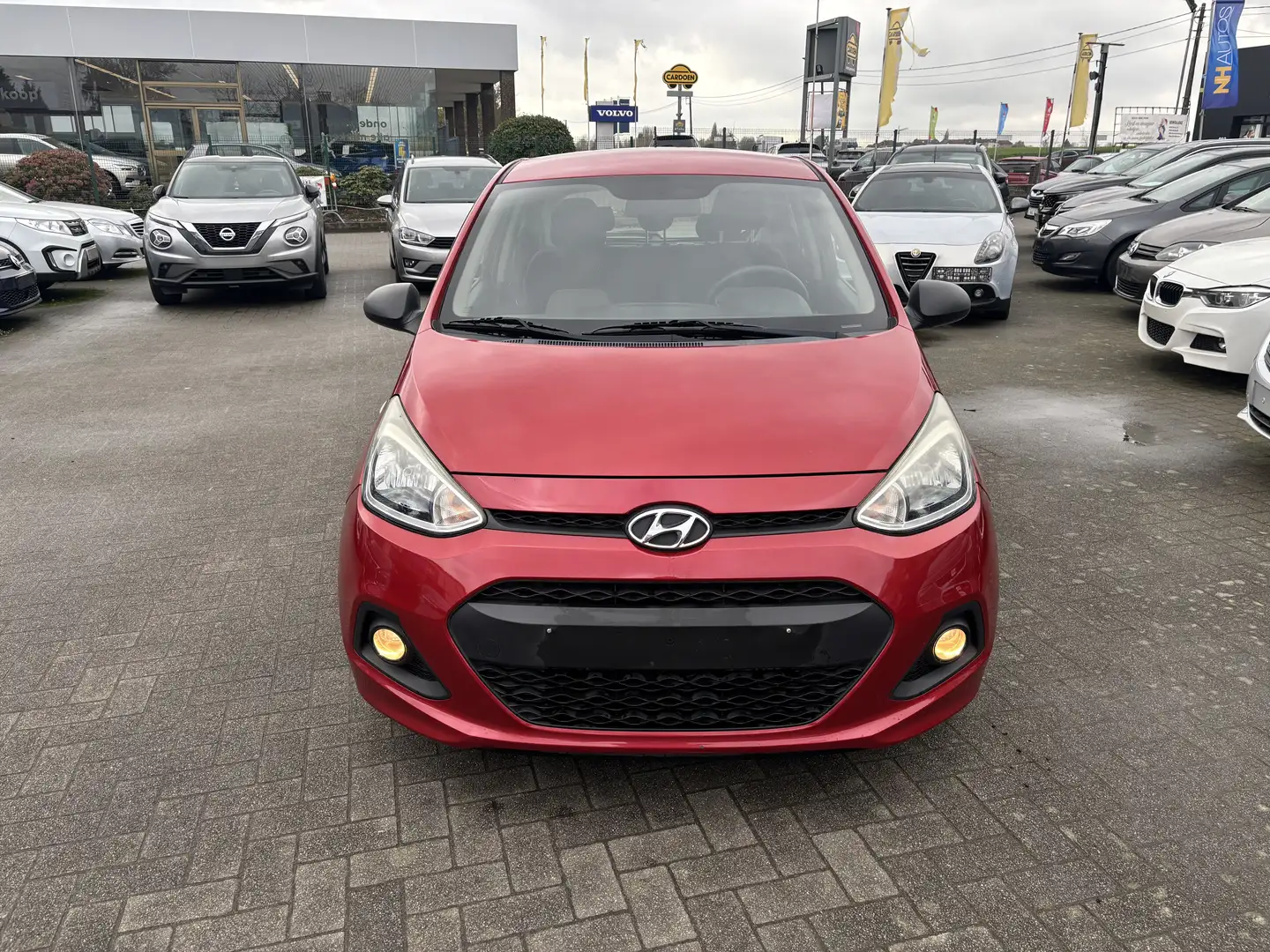 Hyundai i10 i10 1.0i Cool      !!!!!!!CLIMATISATION!!!!!!! Rouge - 2