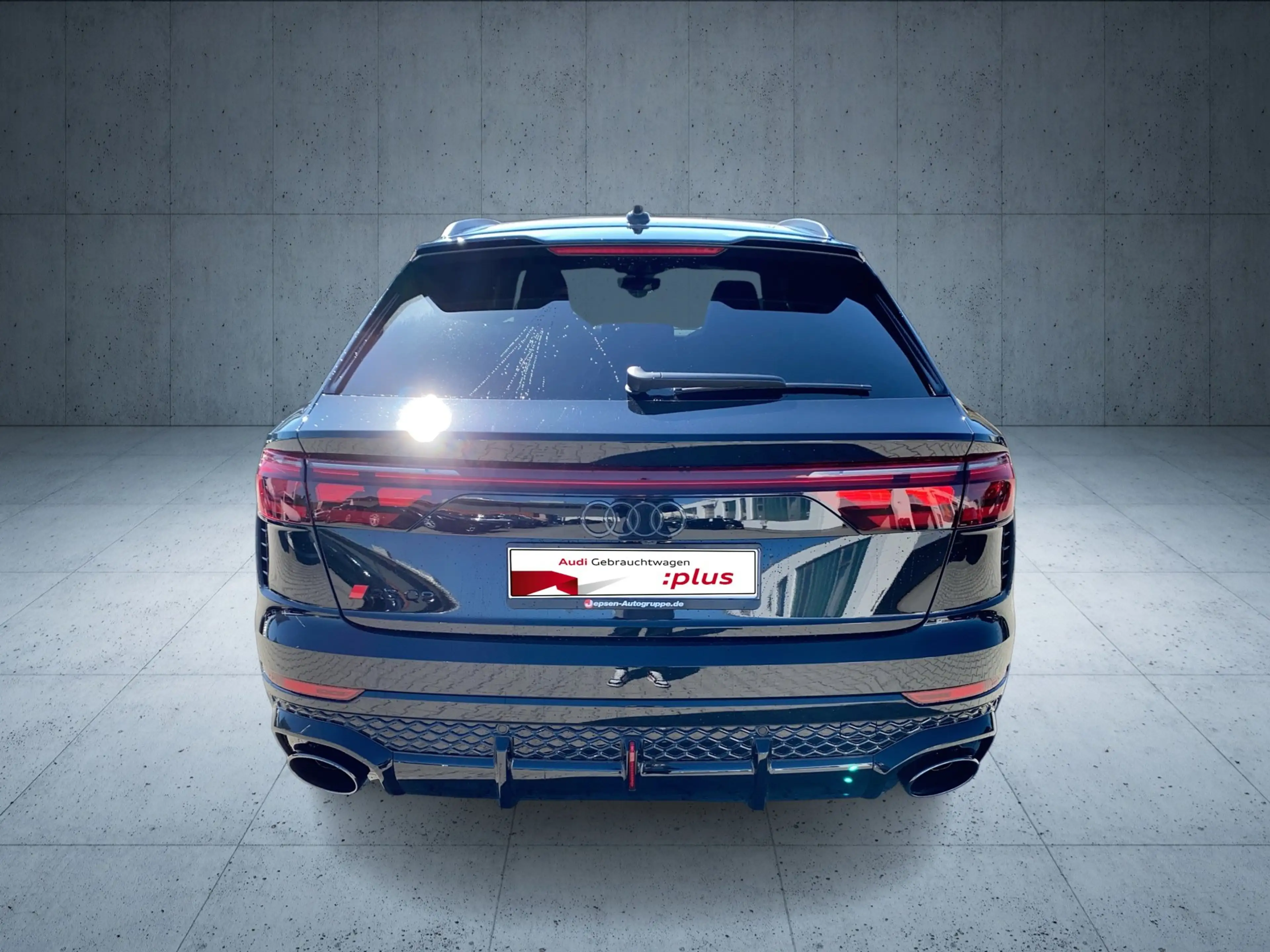 Audi RS Q8 SUV performance tiptr. Vmax305 23 PANO HUD — photo 5