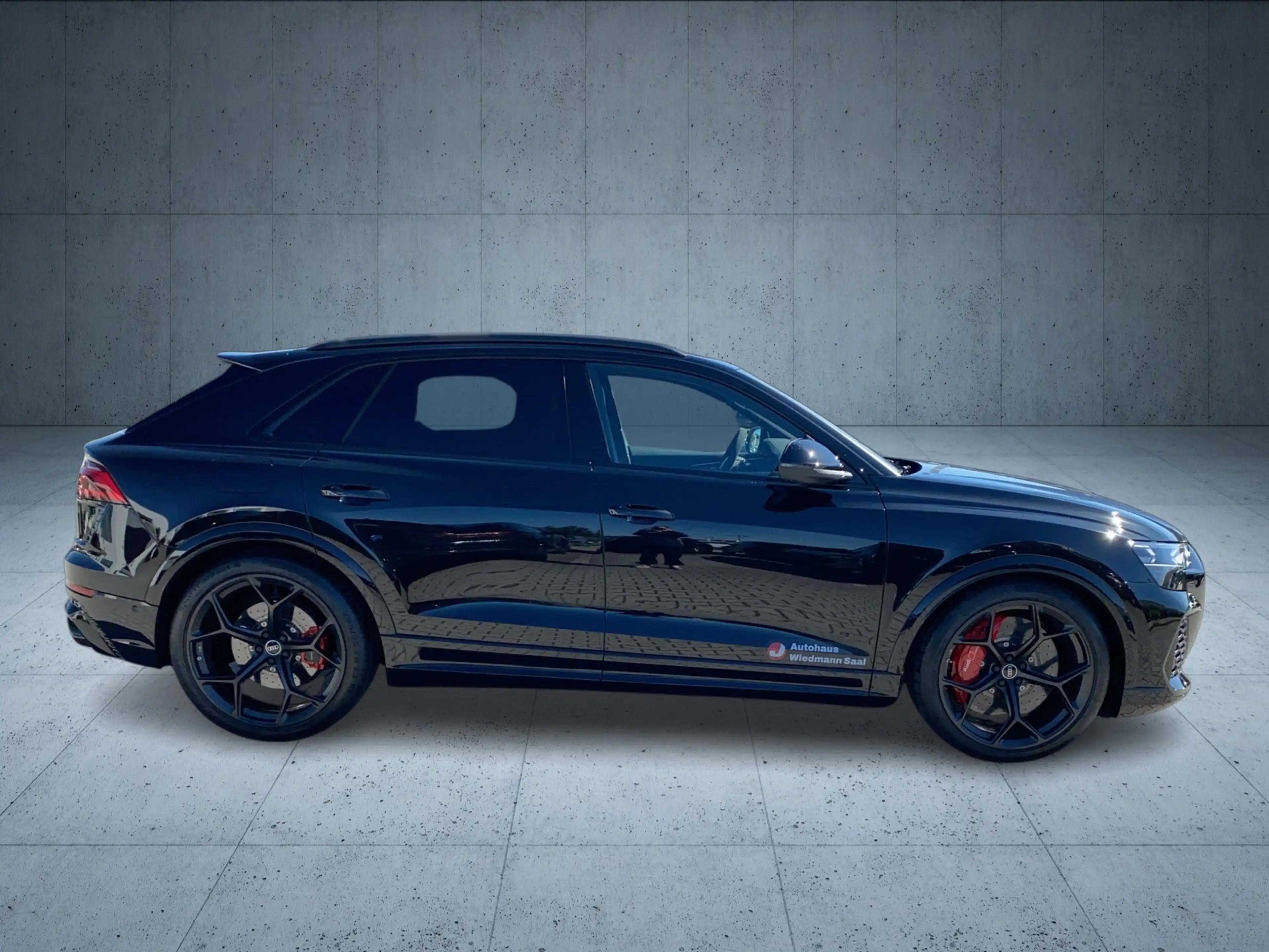 Audi RS Q8 SUV performance tiptr. Vmax305 23 PANO HUD — photo 6