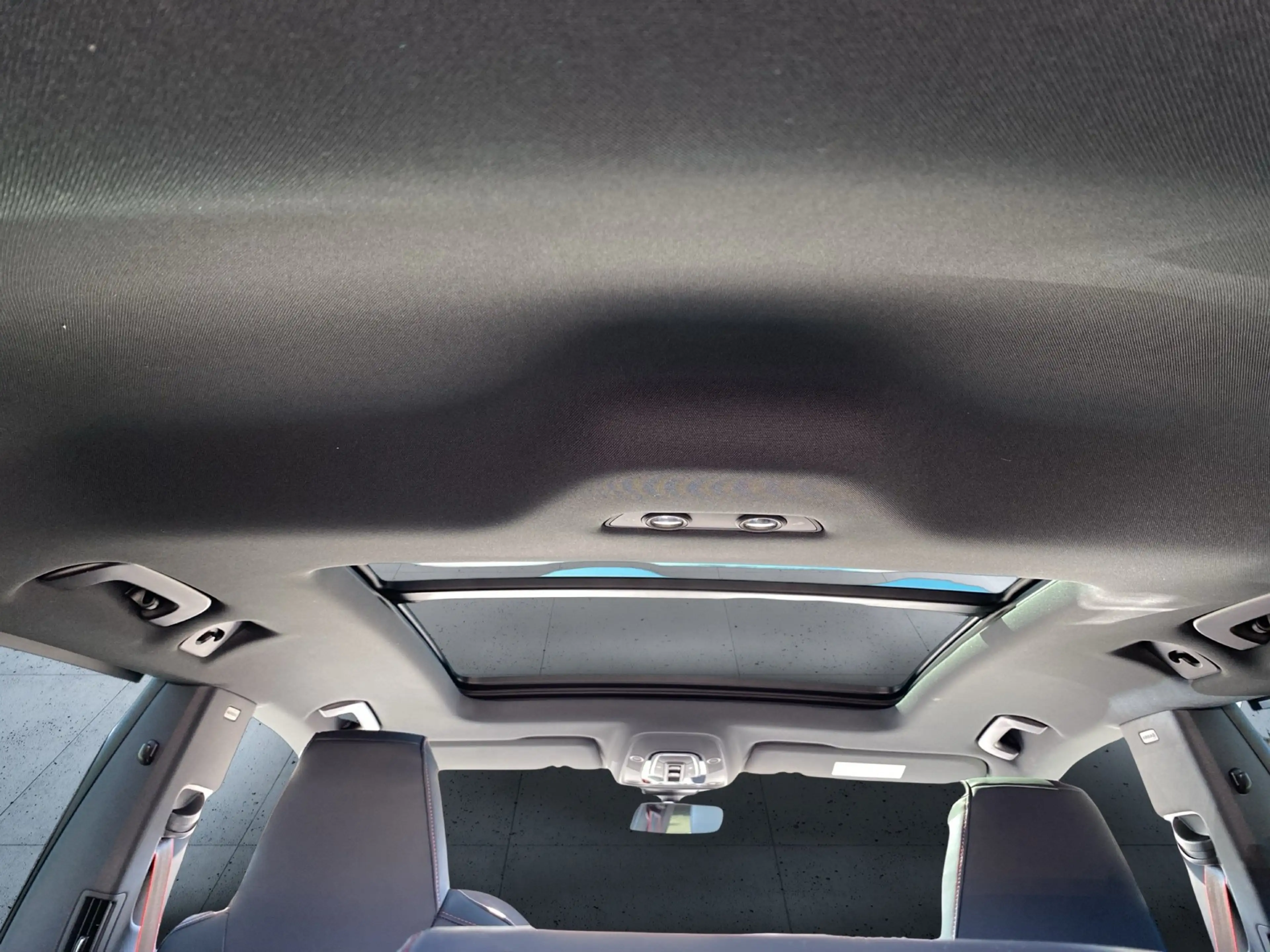 Audi RS Q8 SUV performance tiptr. Vmax305 23 PANO HUD — photo 14