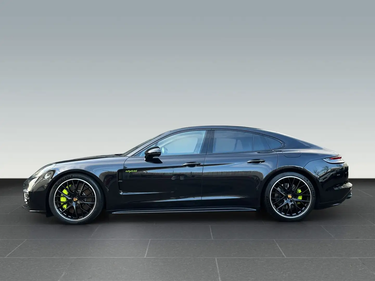 Porsche Panamera 4S E-Hybrid Pano.,BOSE, PDLS+,Sportabf. Schwarz - 2