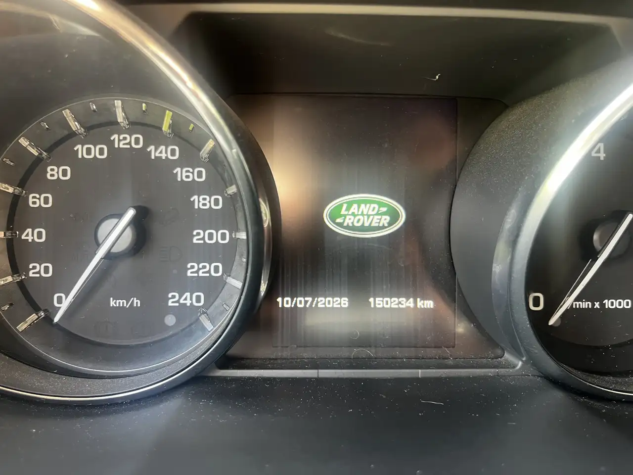 Rover Discovery Sport снимка Rover Discovery Sport