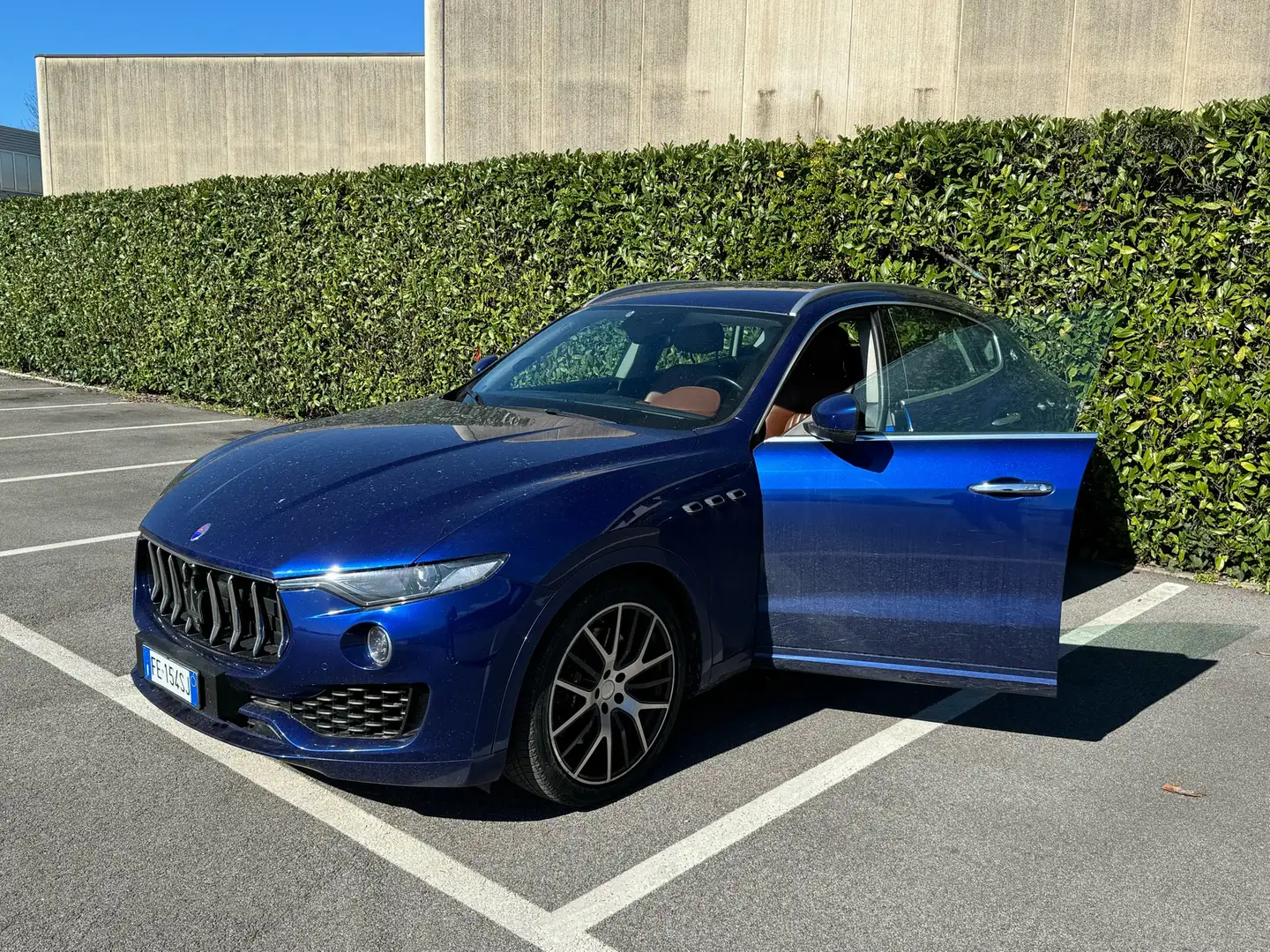 Maserati Levante 3.0 V6 430cv auto Blau - 1