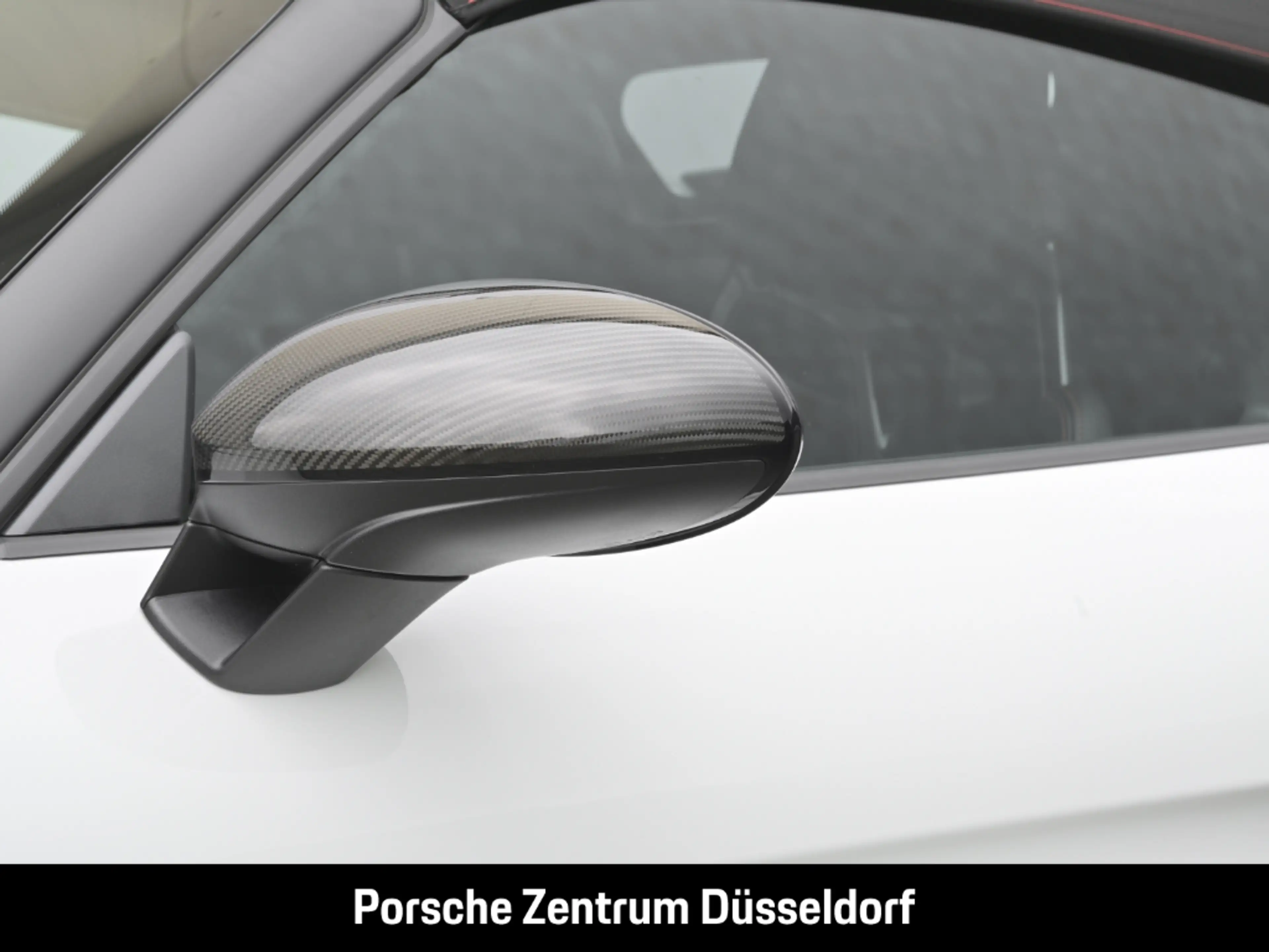 Porsche 718 Spyder RS BOSE Sportabgasanlage Sport Chrono — photo 10