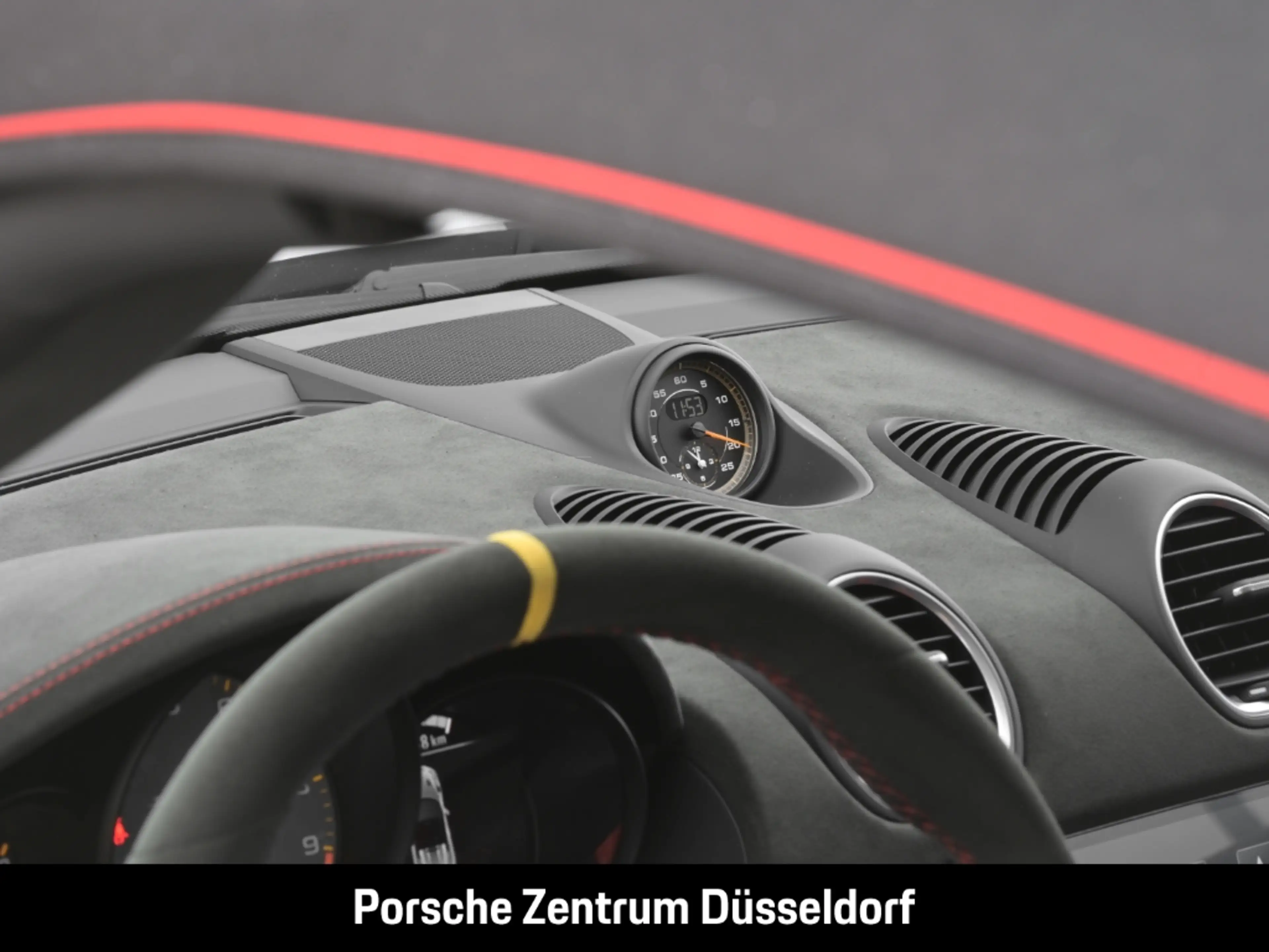 Porsche 718 Spyder RS BOSE Sportabgasanlage Sport Chrono — photo 13