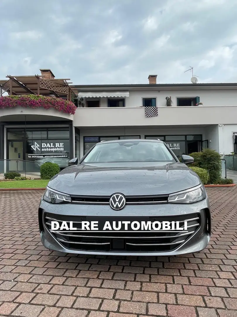 Volkswagen Passat 2.0 TDI 150 CV SCR DSG Business Grigio - 1