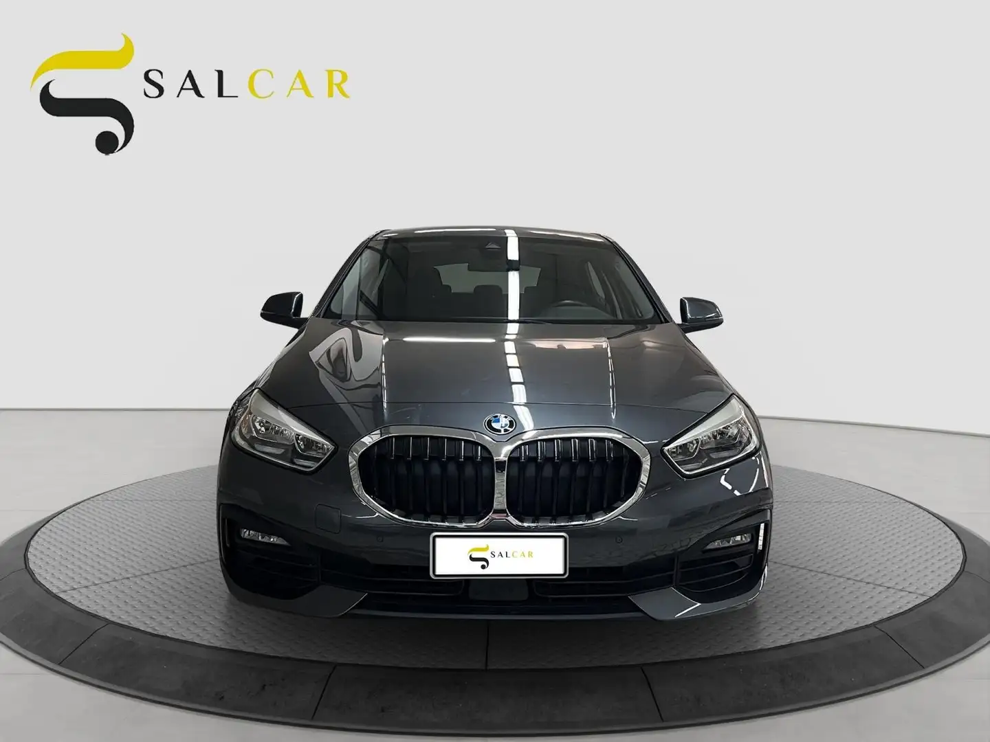 BMW 116 d Sport  Manuale 2020 Gris - 2