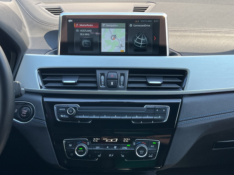 BMW X1 sDrive18d ///M-Sport Business Package — photo 13
