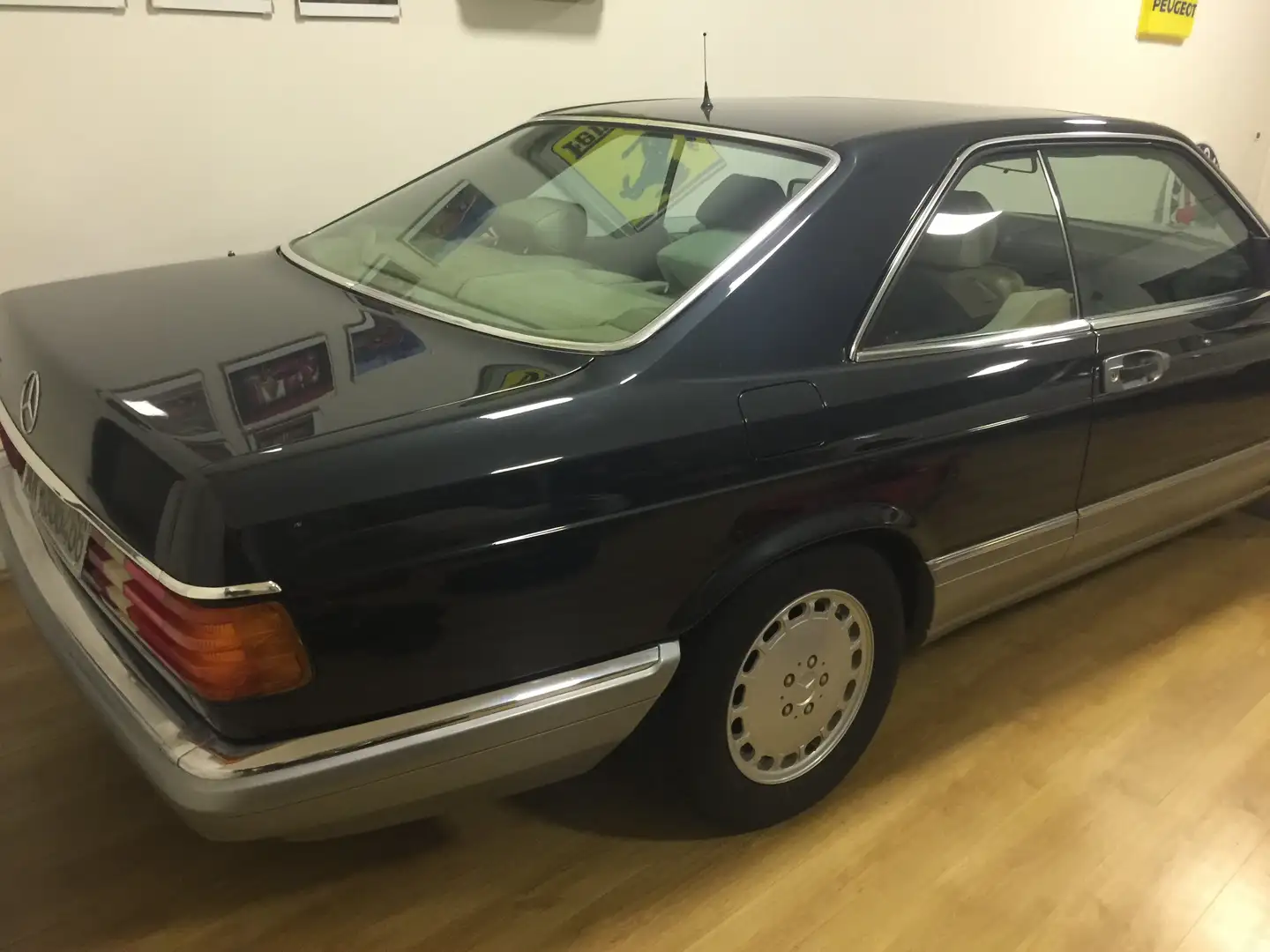 Mercedes-Benz 560 560 SEC Negru - 2