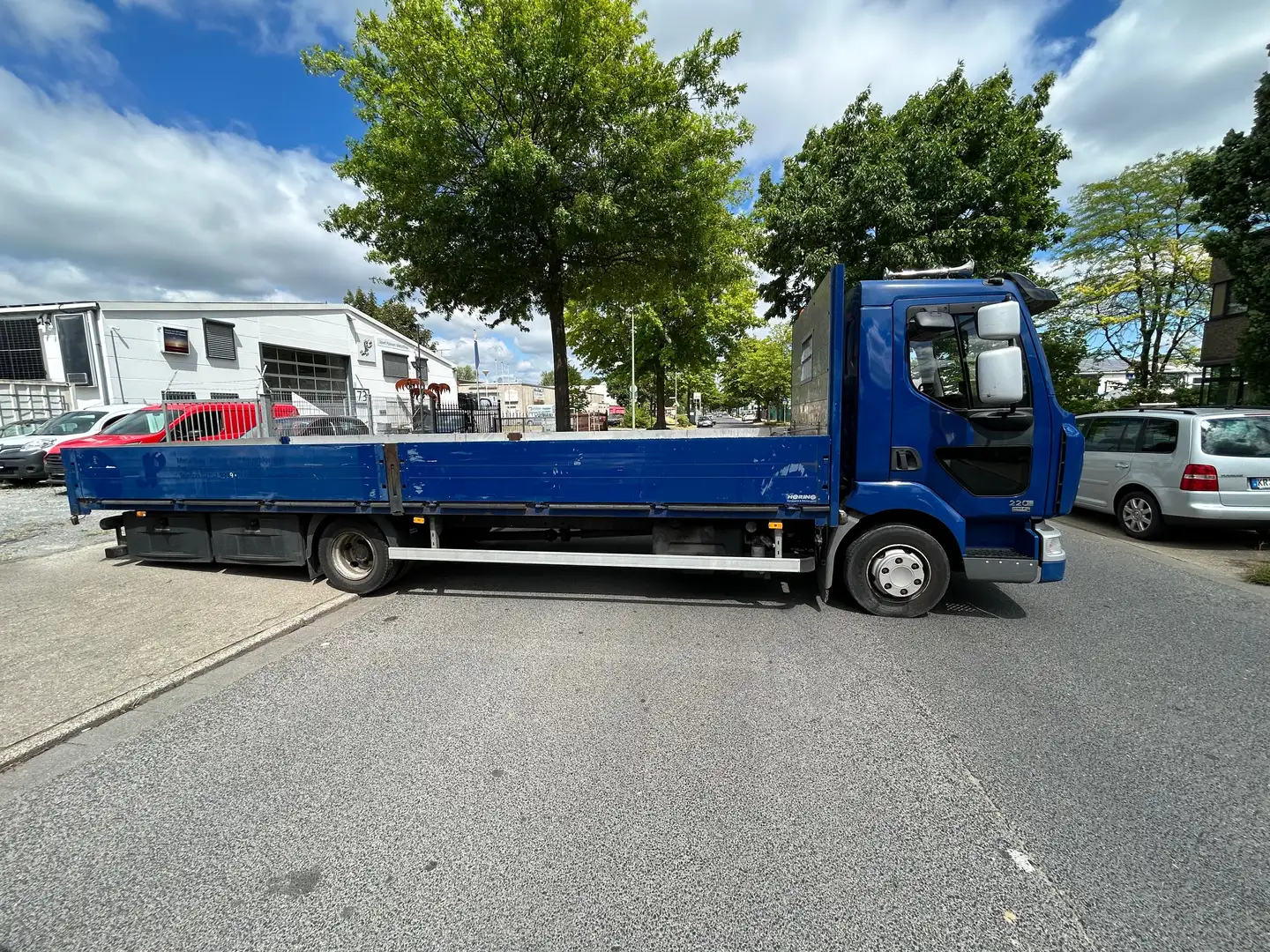 Renault Midlum Azul - 2