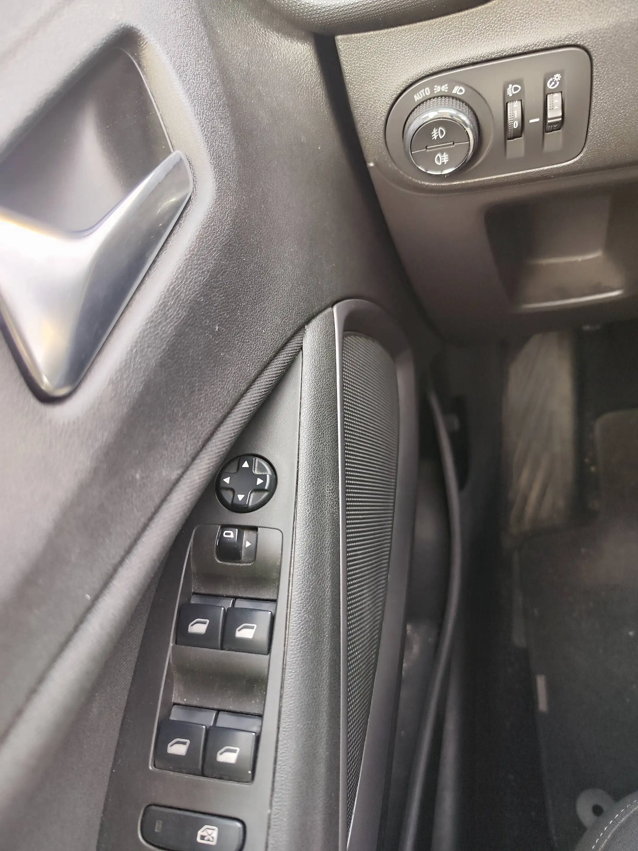 Opel Crossland X Crossland X 1.5 TD ECOTEC — photo 13