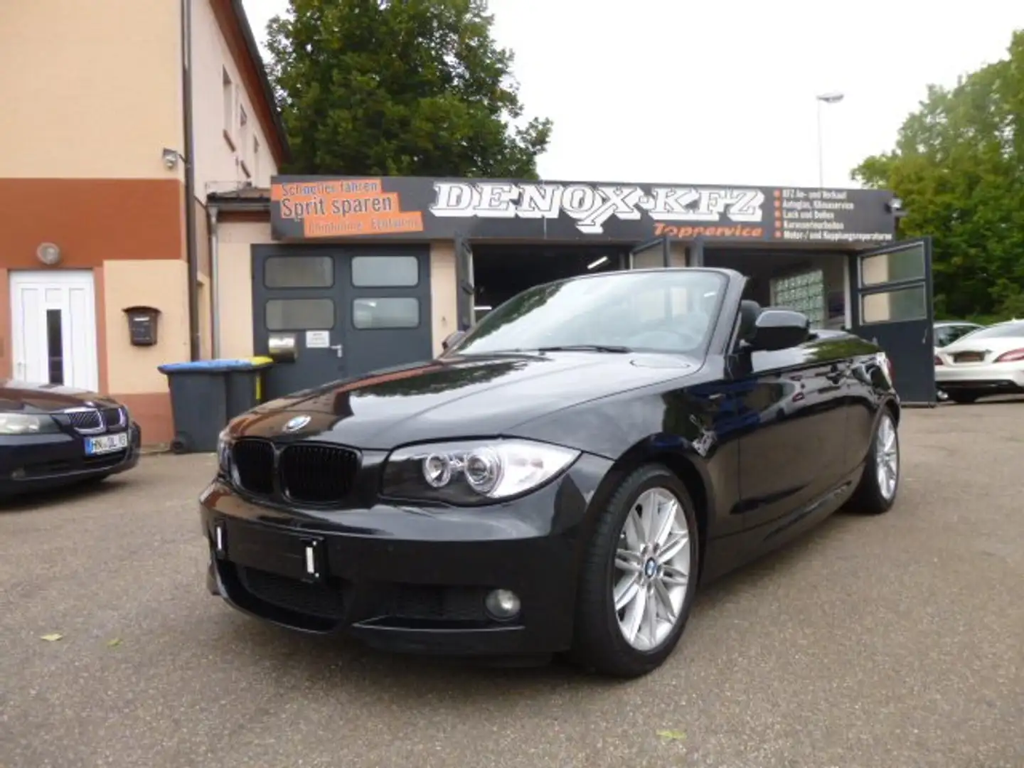 BMW 118 M Paket Cabrio Leder Fahrbereit Verdeck i. O Schwarz - 1
