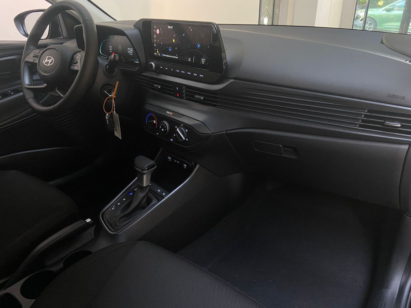 Hyundai i20 Trend Digicock WinterPak Kamera Automatik — photo 12