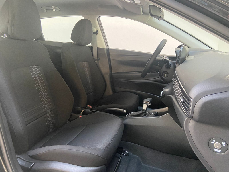 Hyundai i20 Trend Digicock WinterPak Kamera Automatik — photo 11