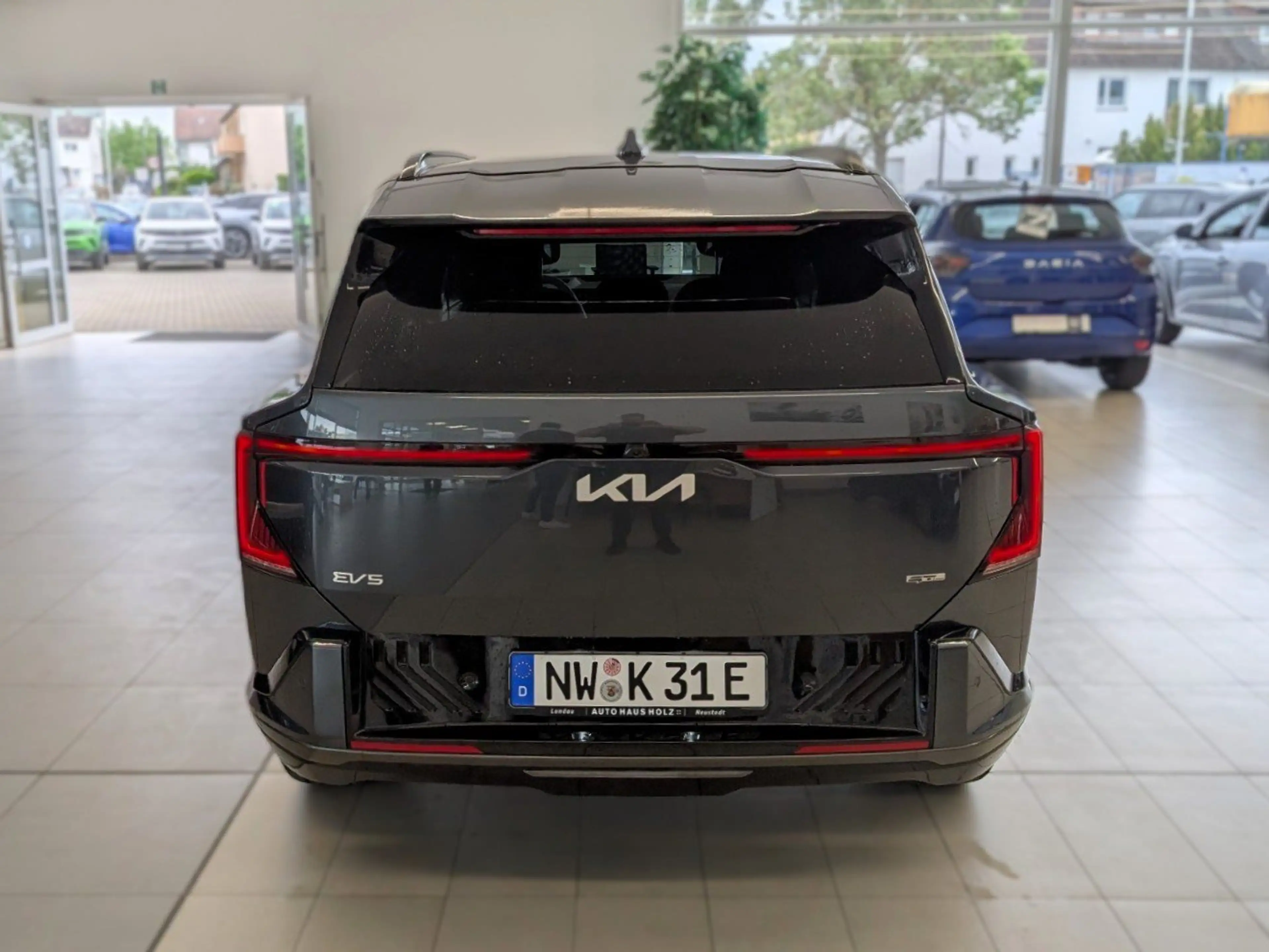 Kia EV5 2WD GT-Line Pano-Glasdach — photo 3