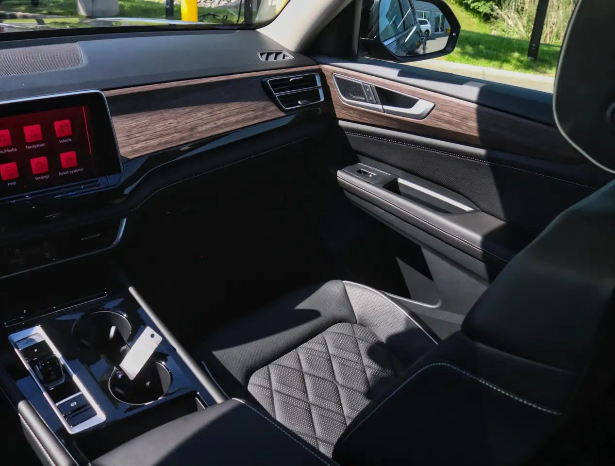 Volkswagen Atlas снимка Volkswagen Atlas
