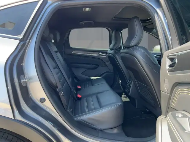 Renault Arkana view 9