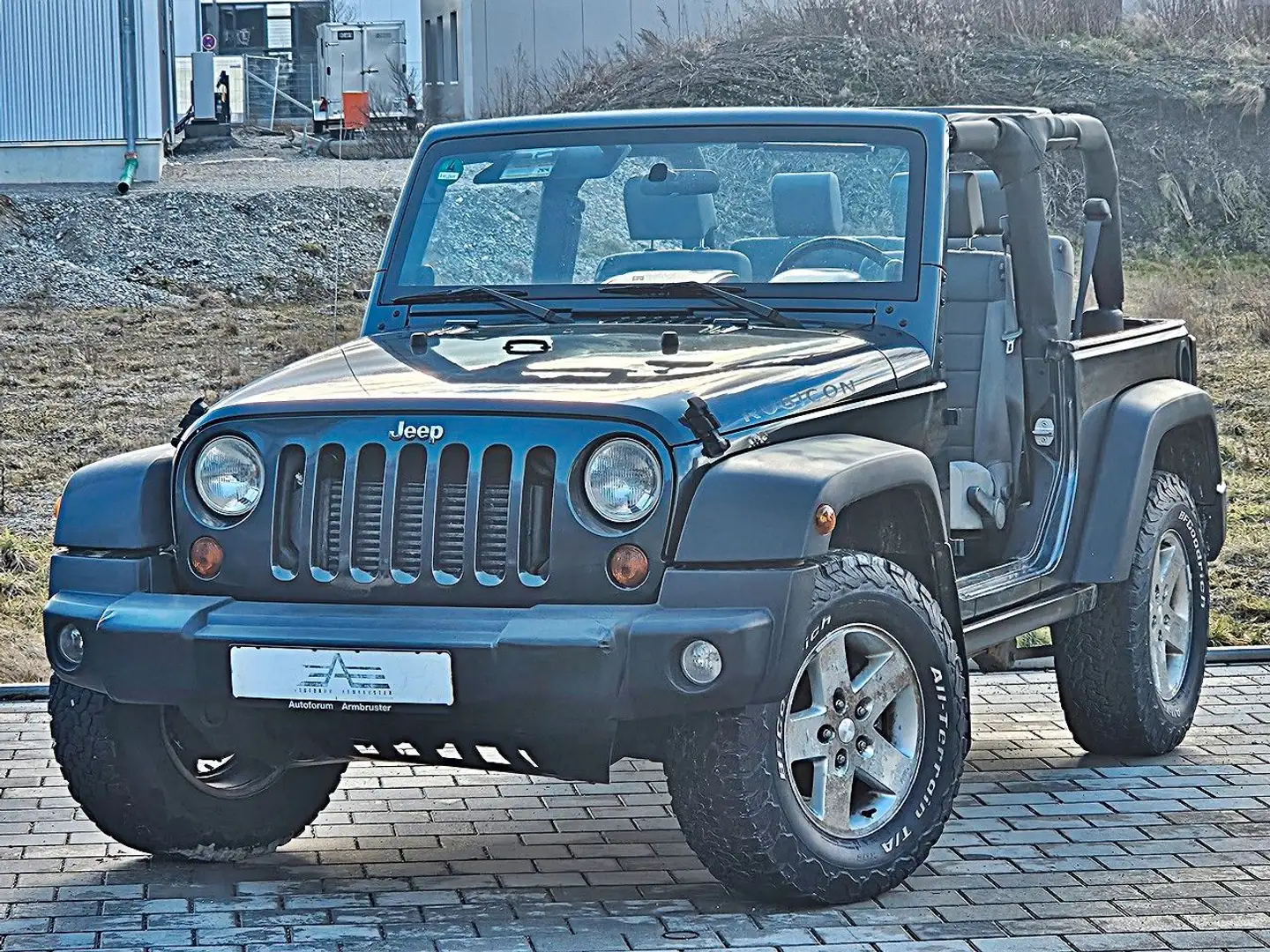 Jeep Wrangler Unltd Rubicon *Automatik/Cabrio/TÜV NEU Modrá - 2