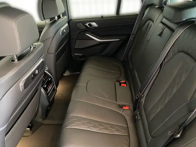 BMW X5 X5 view 11
