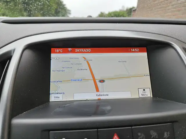 Opel Astra view 12