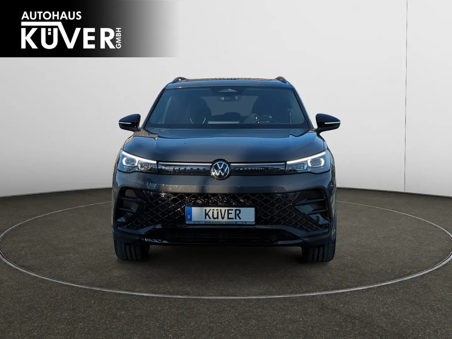 Volkswagen Tiguan R-Line 2,0 TSI DSG 4M+Pano+AHK+Matrix+ACC Grau - 2