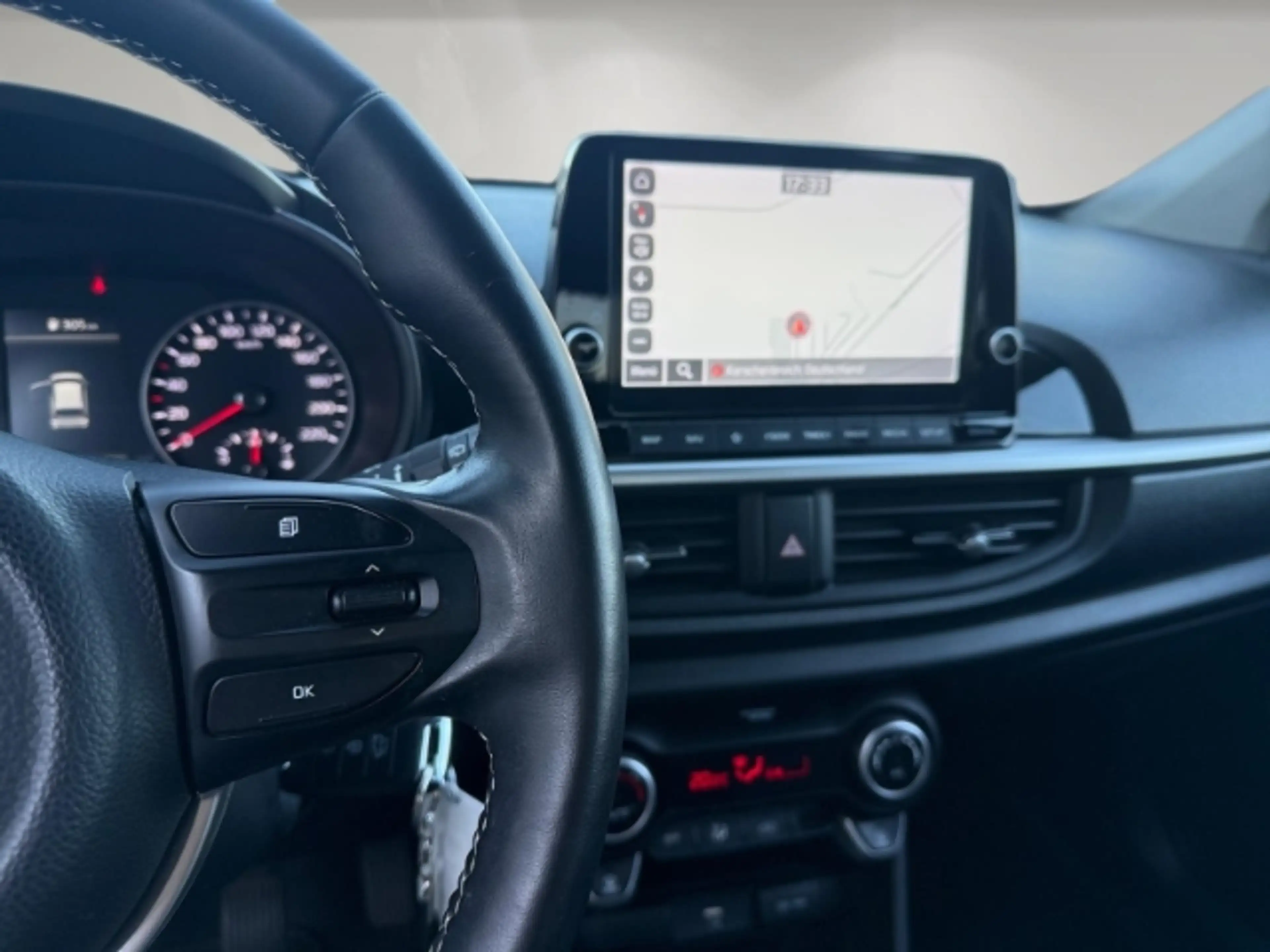 Kia Picanto 1.0 Dream Team Edition /Klimaanlage/DAB/MP3 — photo 9