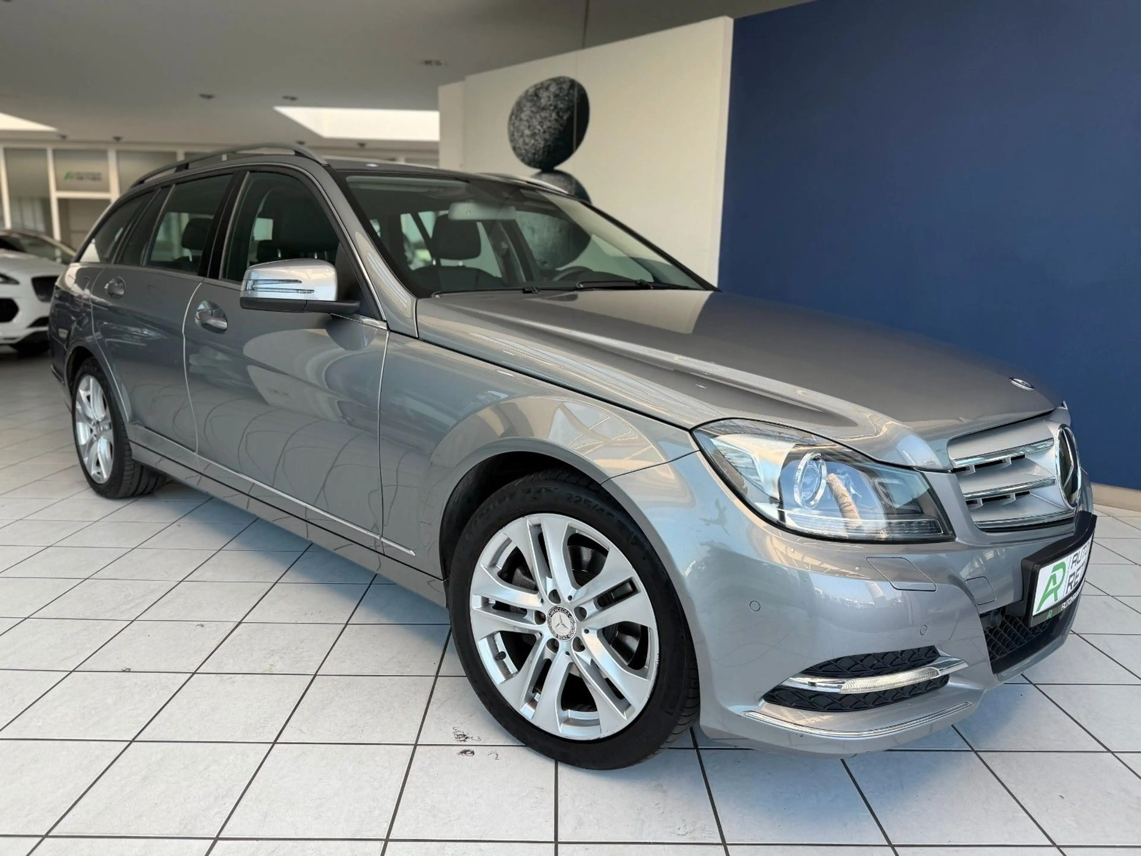 Mercedes-Benz C 250 C250 T CDI 4Matic *DISTRONIC+*1.HAND*TOTWINKEL — photo 5