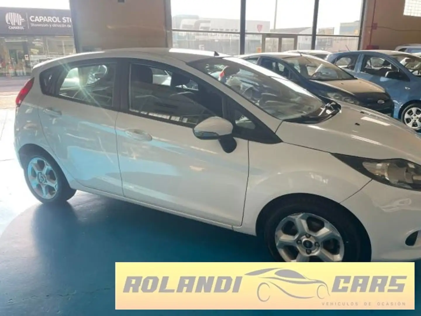 Ford Fiesta 1.25 Trend 82 Blanco - 2
