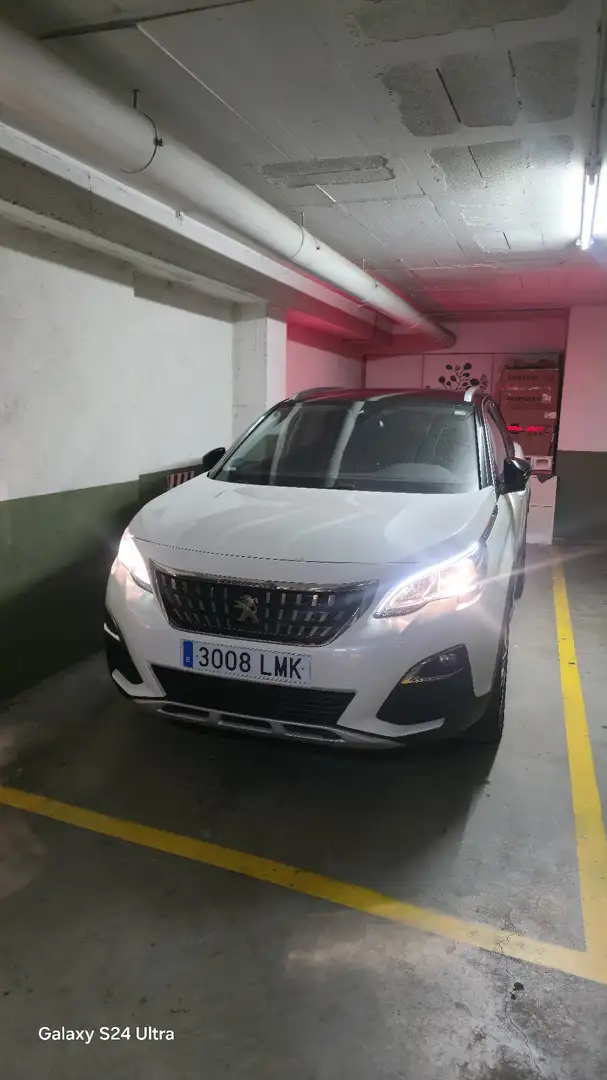 Peugeot 3008 1.2 S&S PureTech Allure Pack 130 - 2