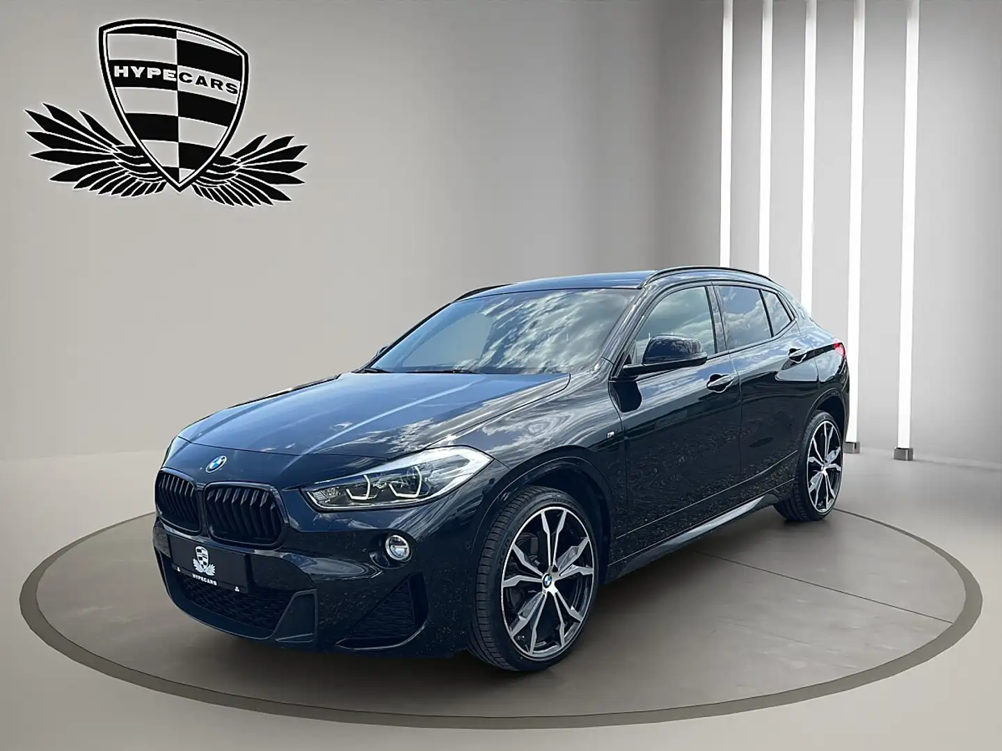 BMW X2 xDrive18d M Sport *AHK*HEAD-UP*LED* Schwarz - 1