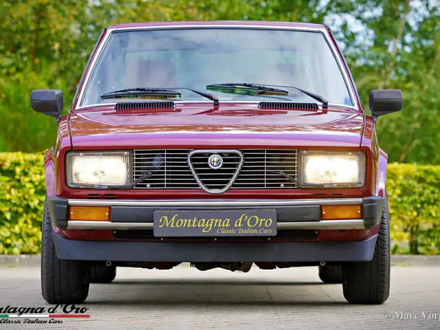 Alfa Romeo Alfetta 2.0 Trtignant 073