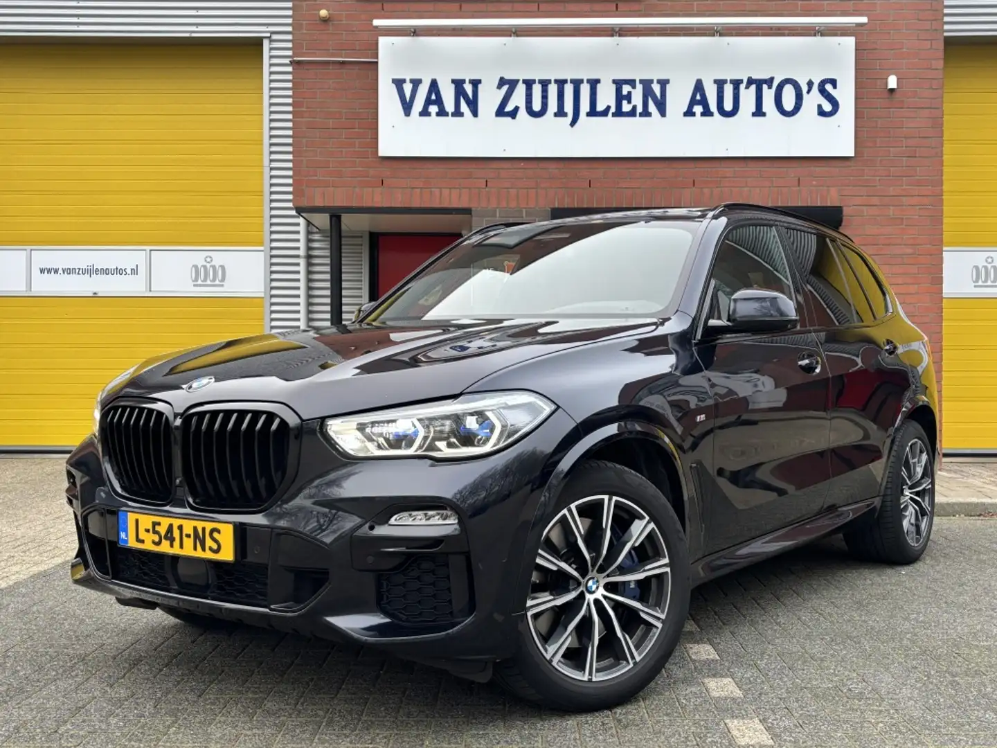 BMW X5 xDrive30d M-Sport Pano Trekhaak Head-Up 360° HK Ke Fekete - 1