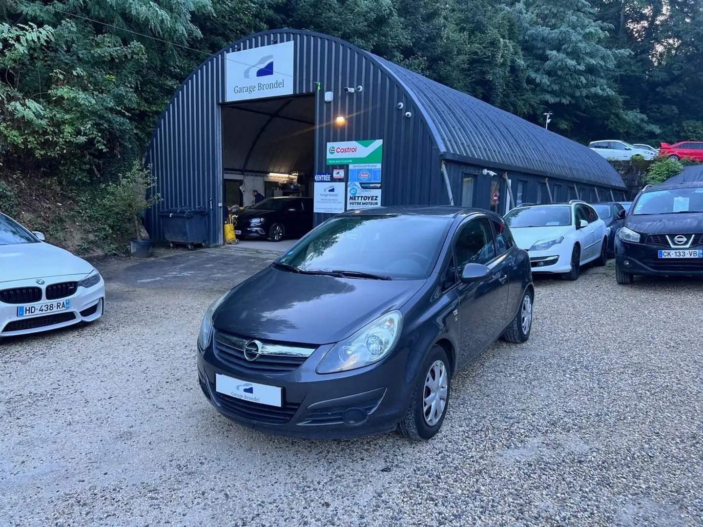 Opel Corsa 1.2i 75cv GPL Grau - 1