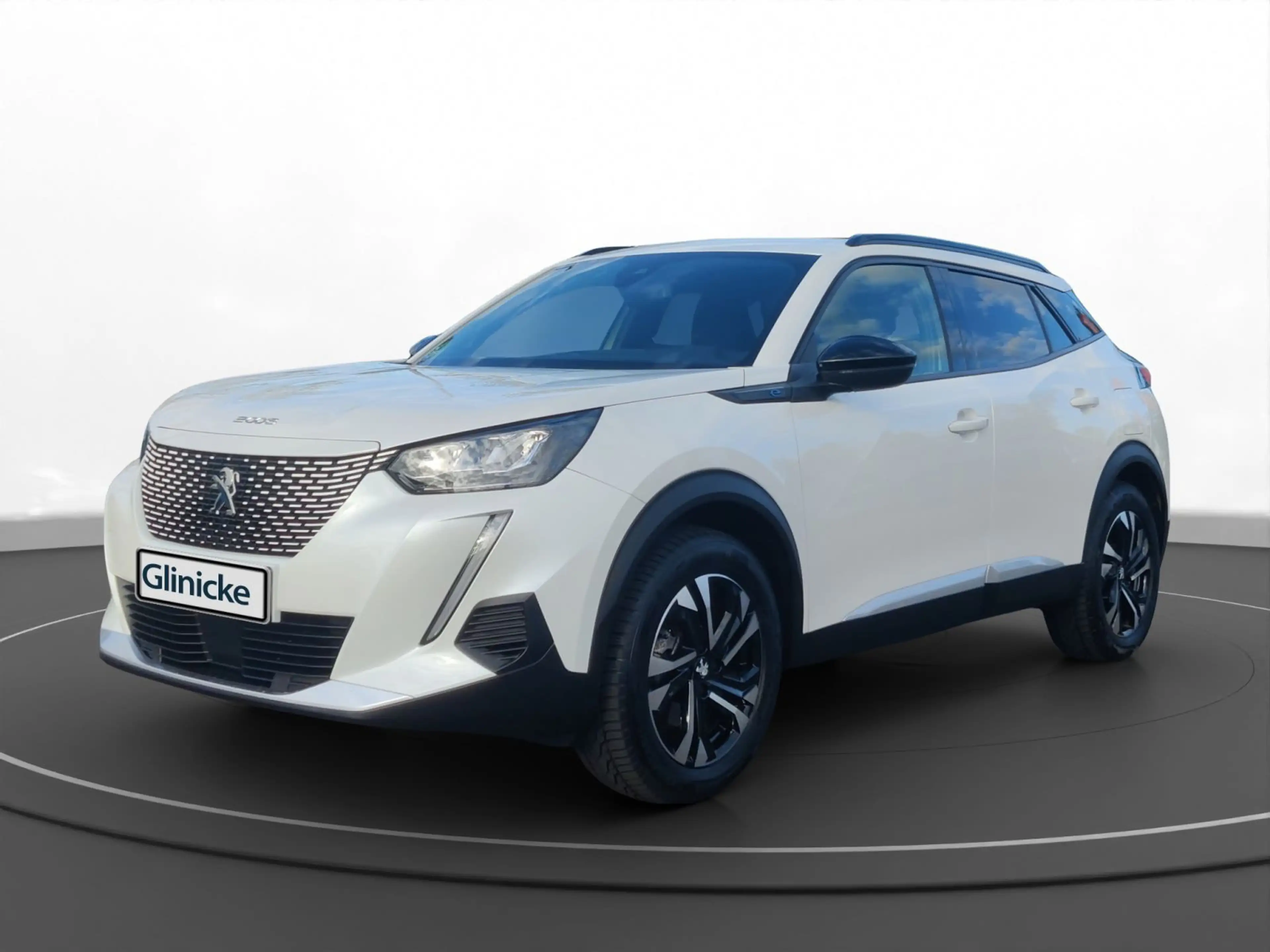 Peugeot 2008 Allure Pack Elektro 98,3% OB-Charger Kamera