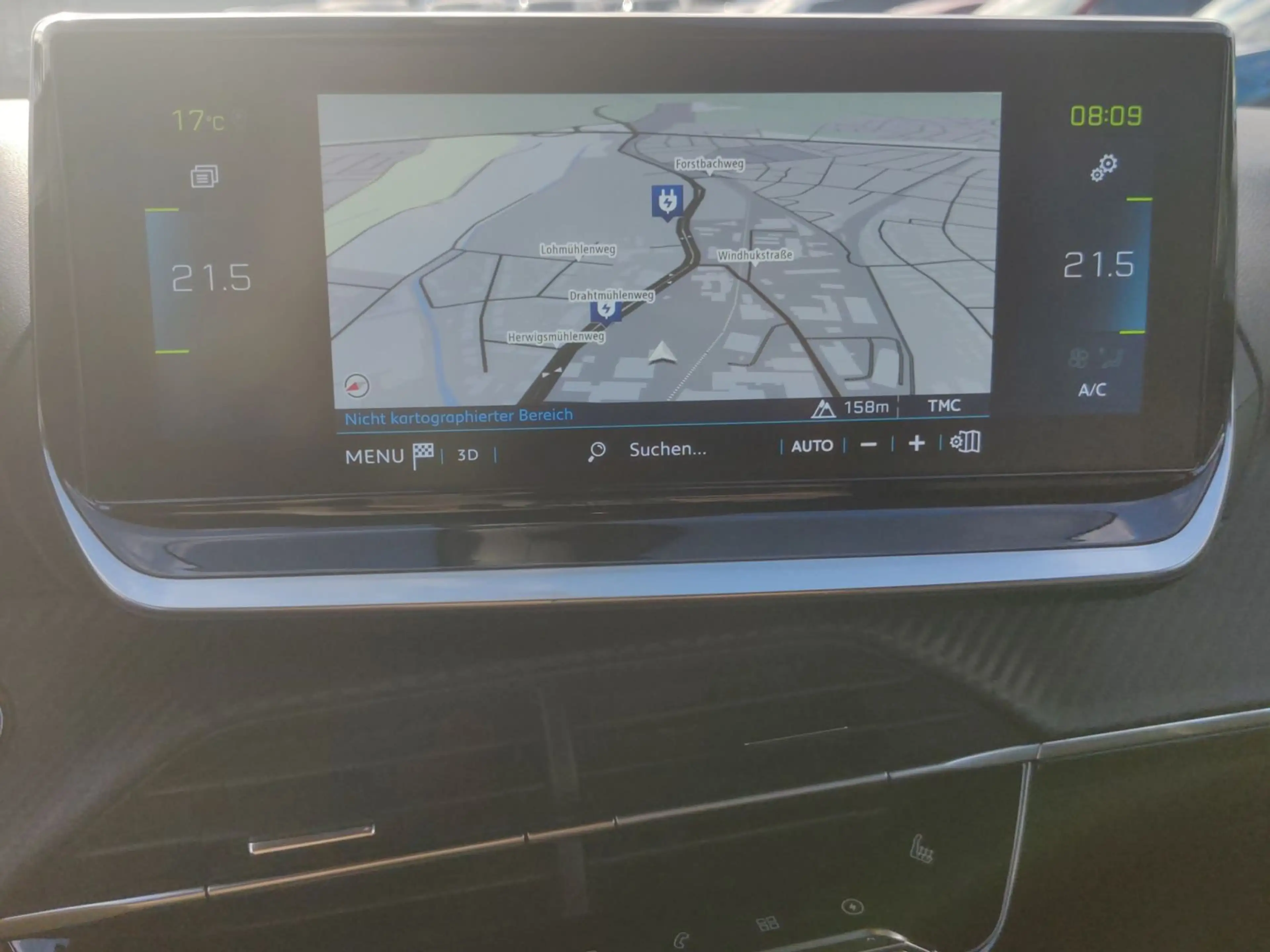 Peugeot 2008 Allure Pack Elektro 98,3% OB-Charger Kamera — photo 15