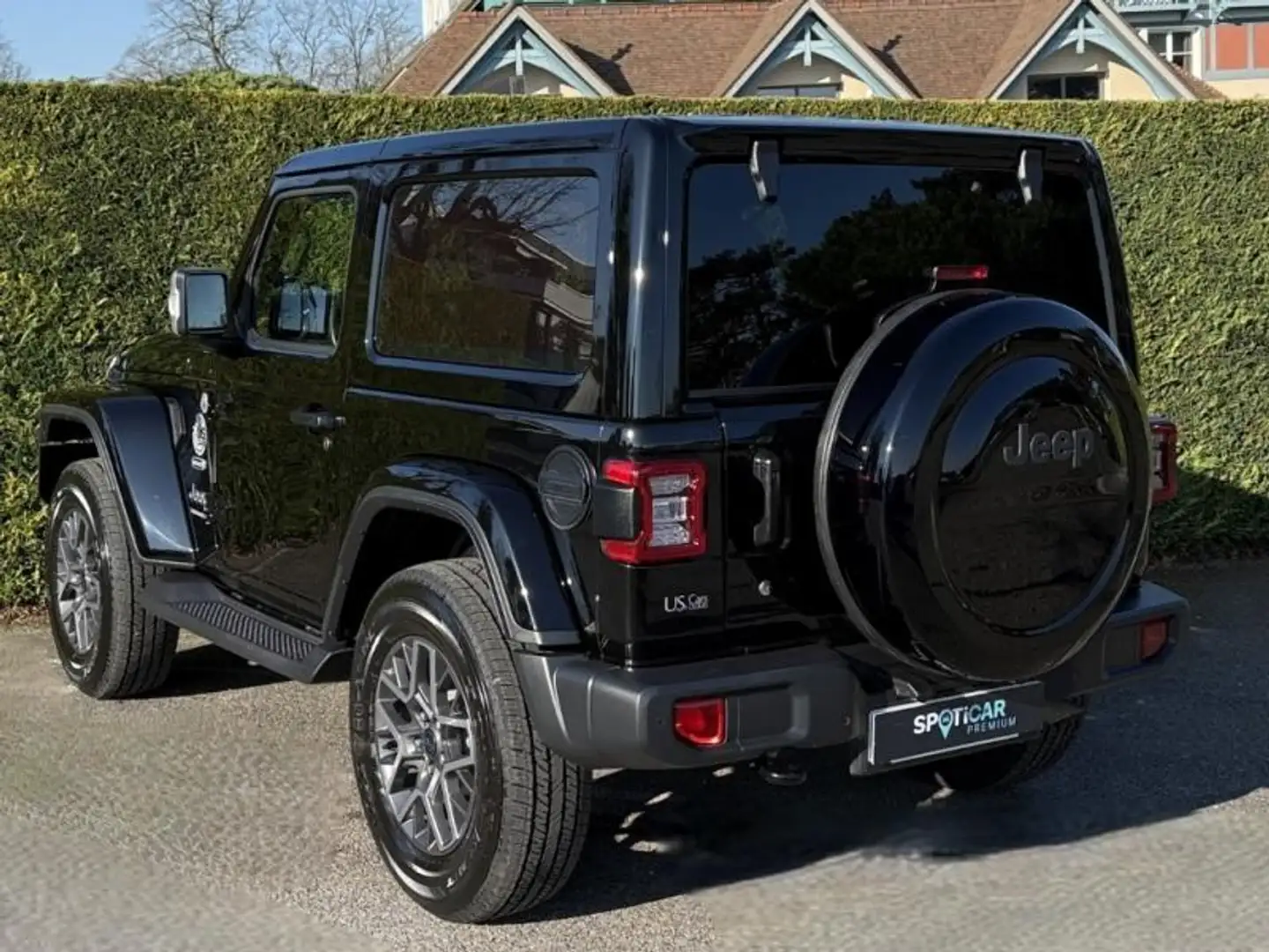 Jeep Wrangler 2.0 T 272ch Overland Command-Trac BVA8 Zwart - 2