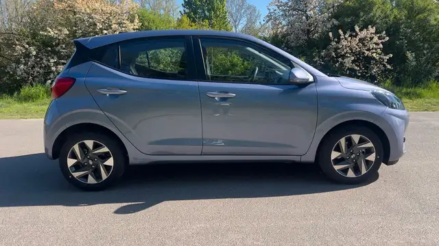 Hyundai I10 view 8