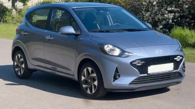 Hyundai I10 view 3