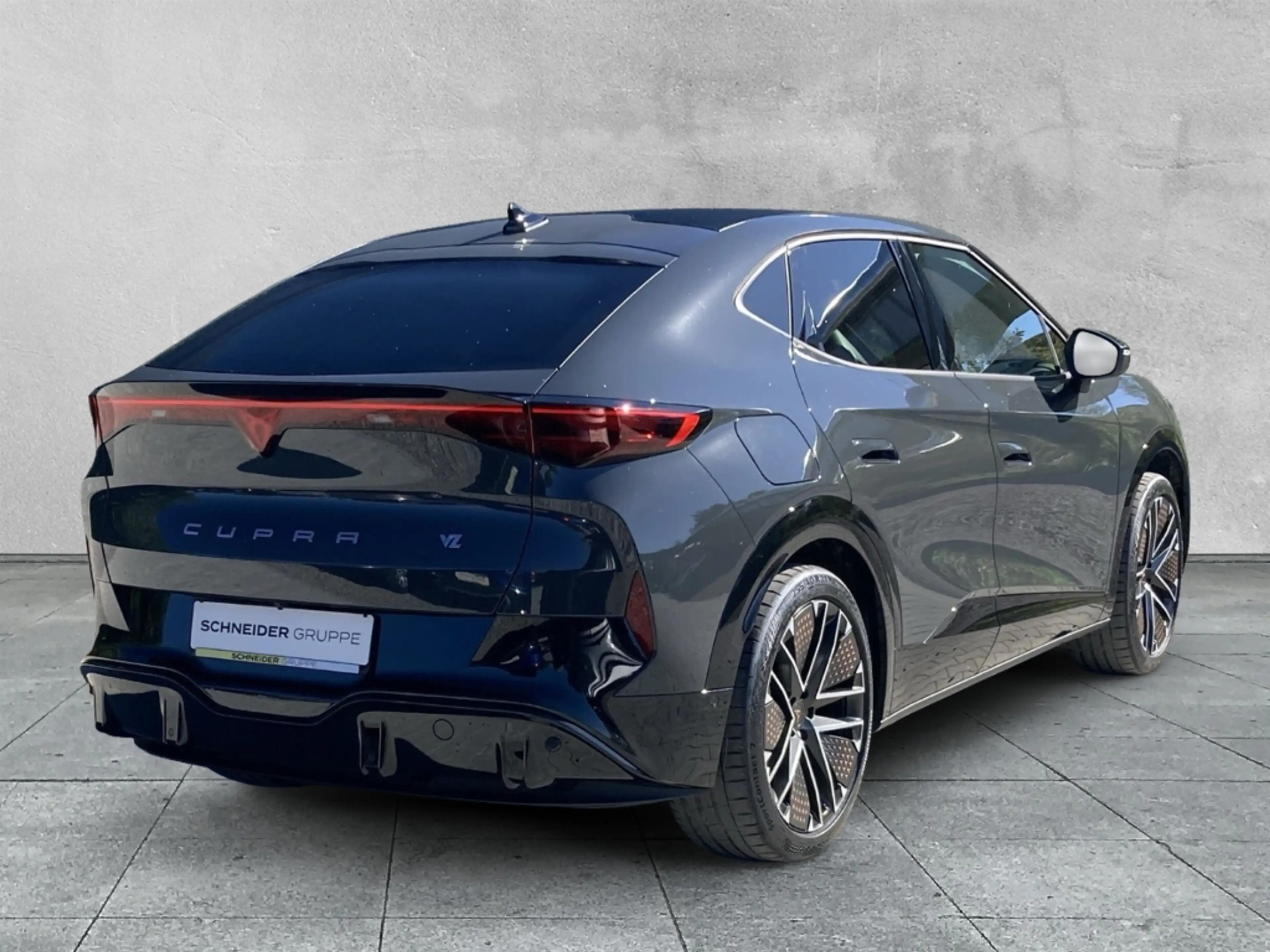 CUPRA Tavascan VZ 4Drive 250 kW 77 kWh NAV+LED+MATRIX+ — photo 5
