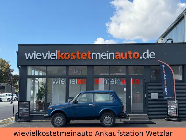 Lada Niva 1.7L 4x4 Offroad*AHK*Blaupunkt*Garantie